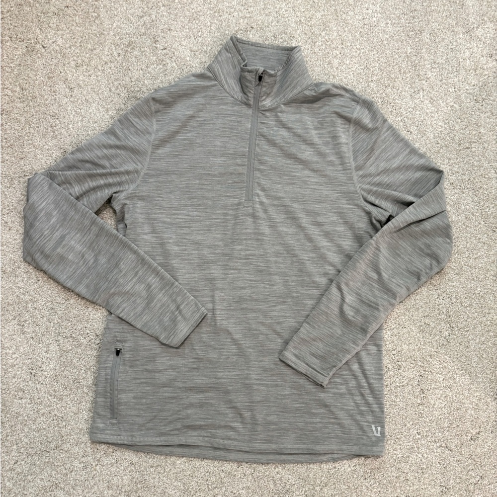 Vuori Ease Performance 1/4 Zip.  Size M